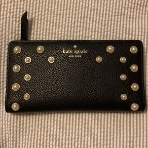 Kate Spade Pearl Wallet